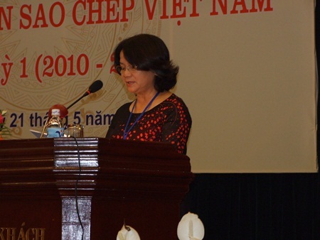 Nhà thơ Đoàn Thị Lam Luyến: Bằng lòng 'Lấy bấy nhiêu cái thất tình làm vui'