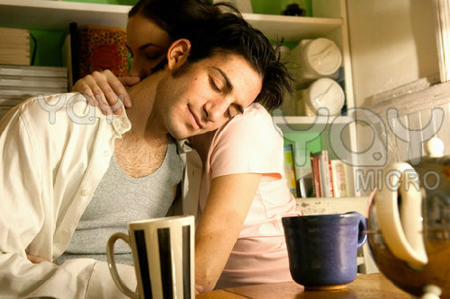 Sao chồng cứ mãi bình chân như vại?