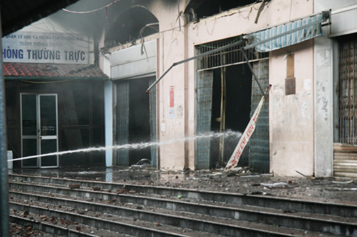 Cháy TTTM: Xôn xao BQL đánh bạc, đốt cháy chợ bằng tàn thuốc