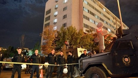 Trụ sở cảnh sát Thổ Nhĩ Kỳ bị nã rocket