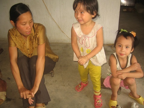 Nghiệt ngã phận người phụ nữ có chồng nhiễm HIV, con mắc bệnh tim