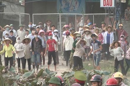 Vụ gây rối tại xã Nghi Phương: Ai đã kích động giáo dân làm sai pháp luật?