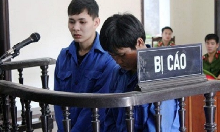 Giết hàng xóm vì mâu thuẫn nhỏ của hai bà vợ