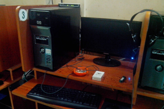 Ngang nhiên vào tiệm internet giết người