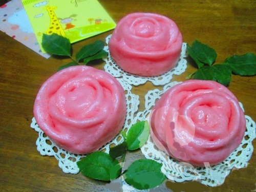 20/10: Làm bánh bao hoa hồng tặng mẹ  