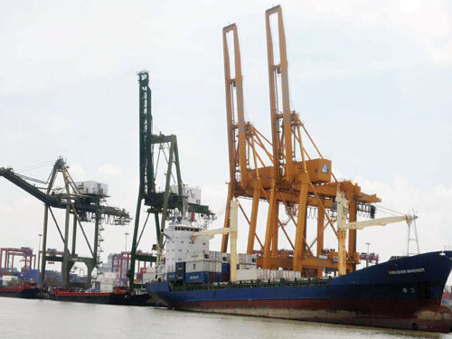 Tập đoàn Vinashin chính thức bị 