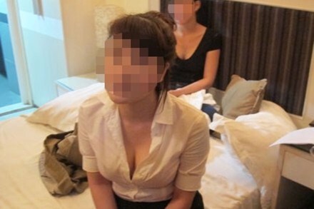 Nữ sinh nhan sắc bán dâm giá 1 triệu đồng