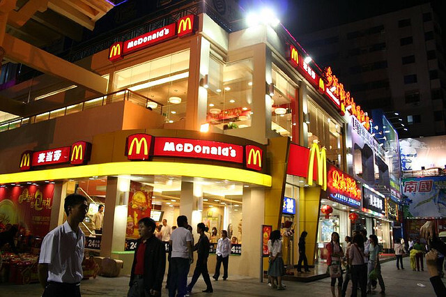 McDonald’s chuẩn bị ra mắt cửa hàng đầu tiên tại Việt Nam