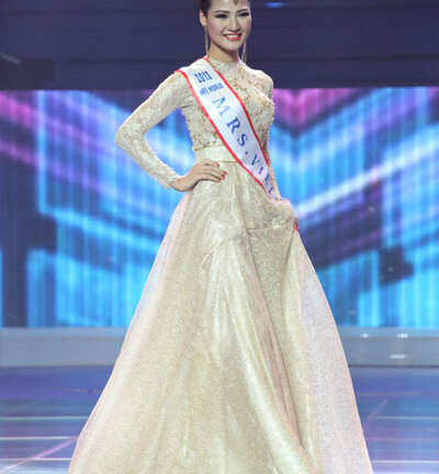 Trần Thị Quỳnh vào top 6 Mrs World 