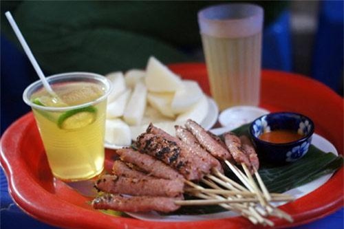 Những điểm ăn vặt ngon nức tiếng Hà Nội