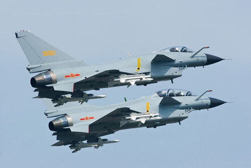 Máy bay Nhật - Trung chặn đuổi nhau trên biển