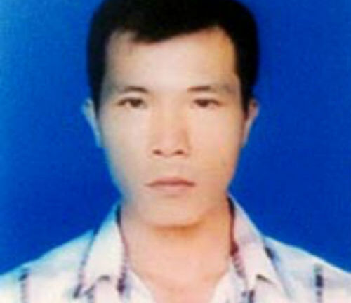 Đột nhập vào nhà, trút 