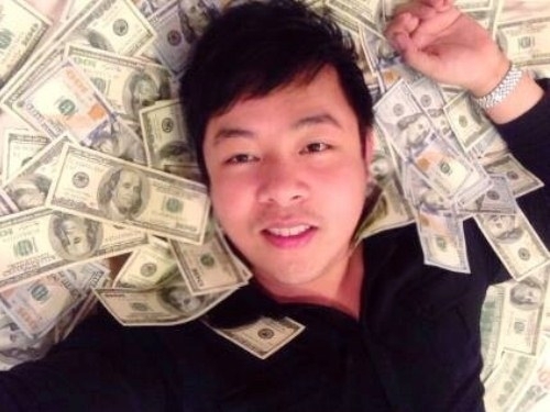 Sao Việt bất tài mới phải tạo “xì-căng-đan”?