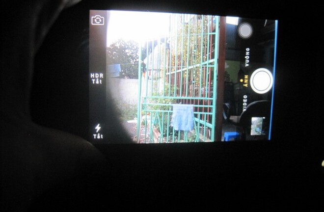 Hành trình quay clip tố bảo mẫu hành hạ trẻ của người thợ hồ