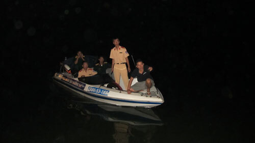 Vũng Tàu: Tìm kiếm 2 cô gái nhảy cầu Cỏ May tự tử