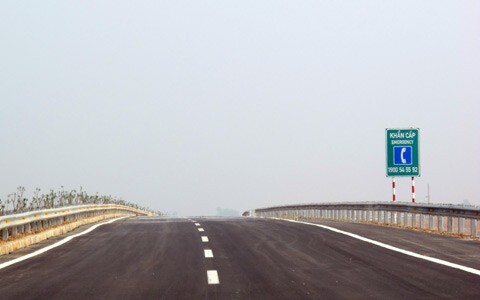 Cận cảnh cao tốc Hà Nội đi Vĩnh Phúc chỉ 45 phút