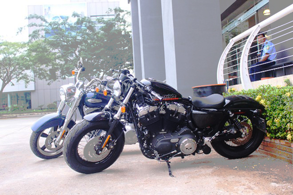 Harley Davidson Forty-Eight - Sportster không tuổi giữa Sài Gòn