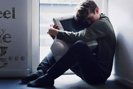 Facebook đang nhuốm màu