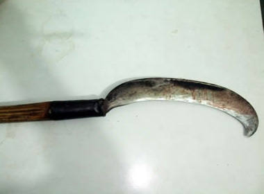 Chém lìa cổ người tình vì ghen tuông