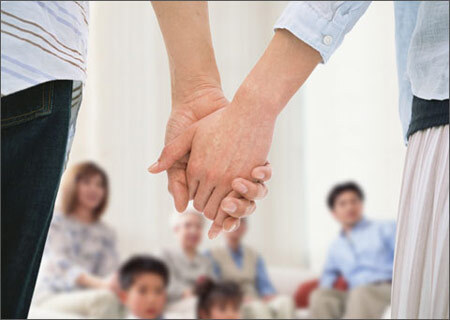 Bố đẻ sợ cháu thành 