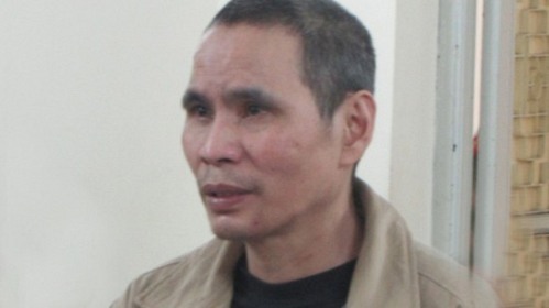 Chồng tàn ác ném vợ ốm xuống sông Hồng cho rảnh nợ