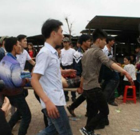 Một thanh niên bị đâm chết tại lễ hội chùa Hương Tích