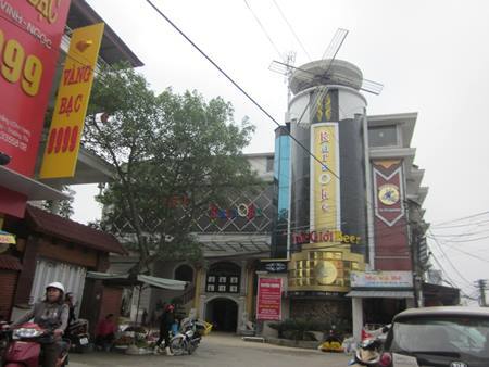 Bắt hàng chục thanh niên phê ma túy trong phòng karaoke