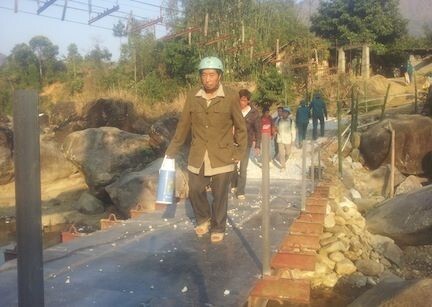 Vụ sập cầu ở Lai Châu: Thông xe cầu tạm cho dân đi lại