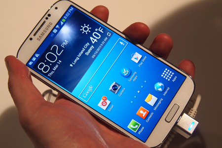 Galaxy S5 chưa thể phát hành vì lỗi nhận dạng vân tay?