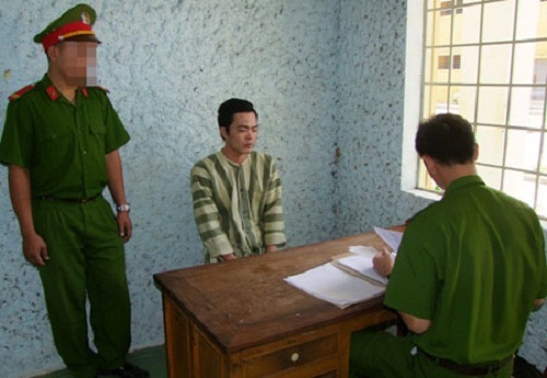 Vờ mượn xe rồi...cưỡng đoạt đòi tiền chuộc