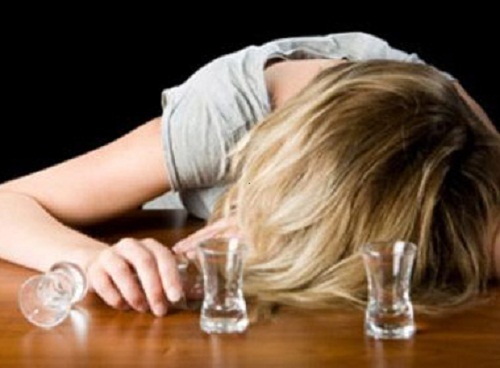 Lâm Đồng: Dàn trận chuốc rượu rồi hãm hiếp bạn gái