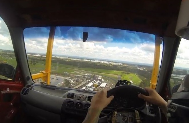 Trải nghiệm mô hình học lái xe ô tô nguy hiểm nhất thế giới