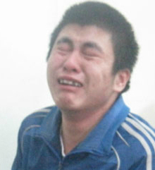 Tài xế taxi giết đồng nghiệp khóc như mưa tại tòa