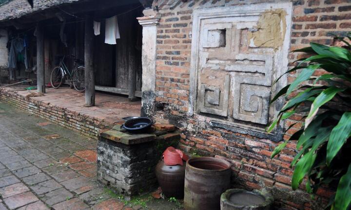 Thực hư nhà cổ gần 300 năm tuổi ở Bắc Giang 