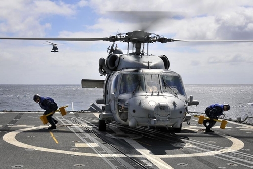 Ukraine để NATO tập trận sát nách quân Nga 