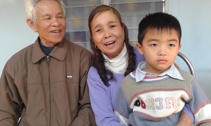 Sự hy sinh thầm lặng của người mẹ kế tảo tần