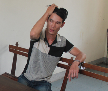 Thuê người chém đối thủ tàn phế với giá 20 triệu