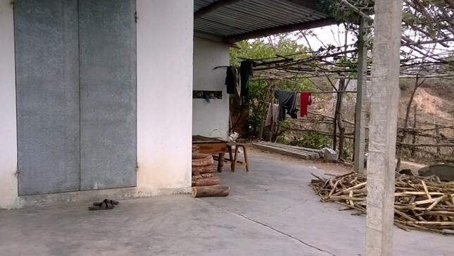 Thôn nữ bị 4 trai làng thay nhau hãm hiếp trong đêm