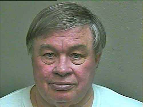 Bắt giam luật sư tuồn đồ chơi tình dục vào nhà tù 