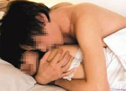 Chồng từng dọa tung...clip nóng nếu tôi bỏ anh