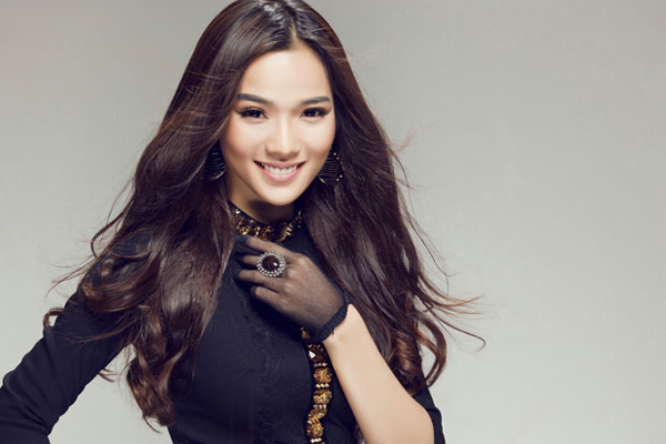 Siêu mẫu Kim Cương bị tố là gái bao cao cấp