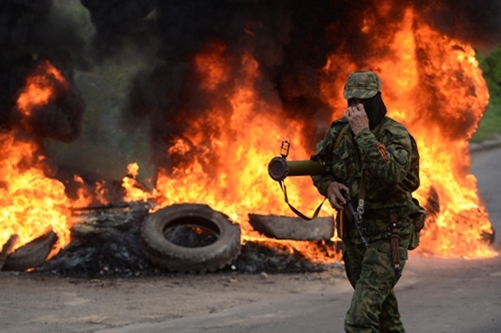  Kiev mở chiến dịch tái chiếm miền đông Ukraina