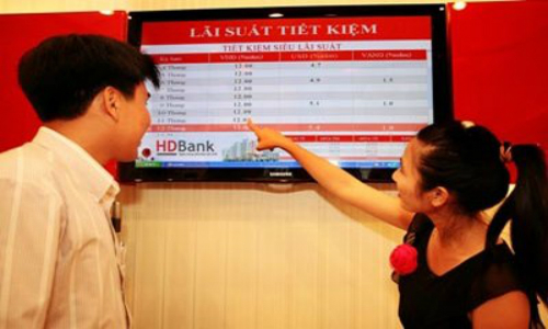 Hàng loạt thương vụ ngân hàng thâu tóm công ty tài chính