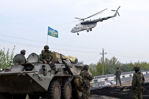 Quân đội Ukraine lại tấn công Slaviansk