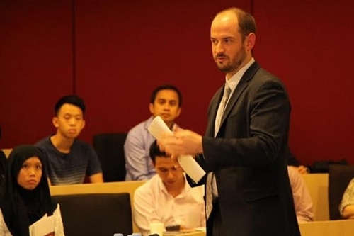 Học giả Mỹ: Trung Quốc vi phạm chủ quyền lãnh hải Việt Nam 