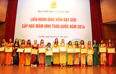 Lần đầu tiên tổ chức tôn vinh giáo viên mầm non toàn quốc
