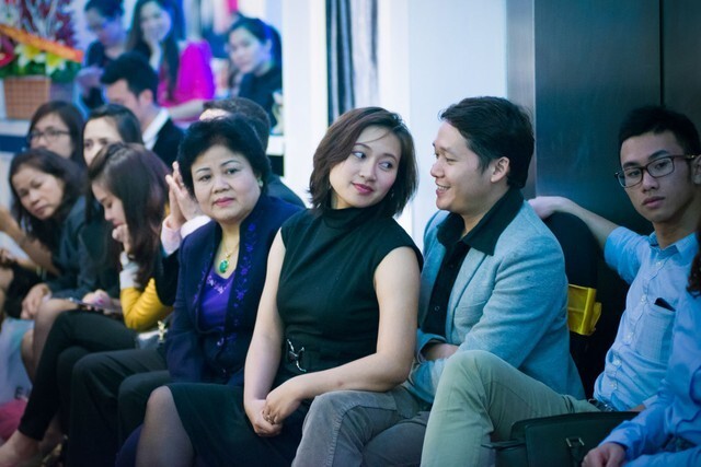 Khánh Linh lên xe hoa lần hai vào ngày 18/5