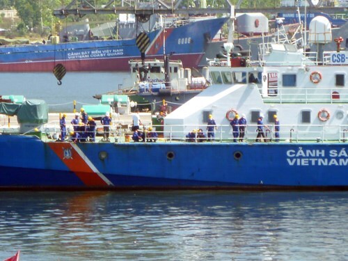 Cảnh sát biển Việt Nam “vạch mặt” chiêu trò của tàu Trung Quốc