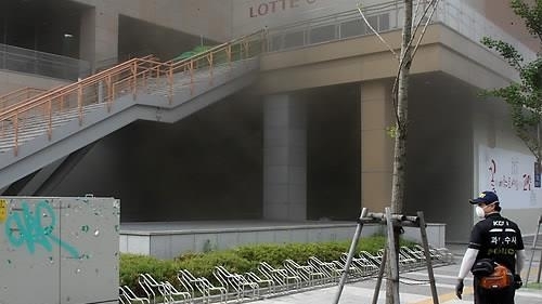 Cháy bến xe bus tại Hàn Quốc: 7 người thiệt mạng