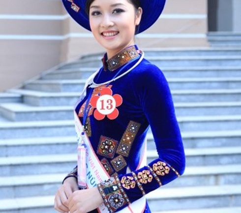 Triệu Thị Hà kiếm 2.000 USD cho một ngày?